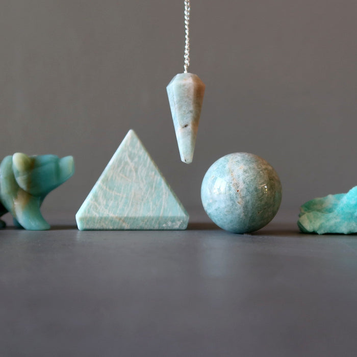 amazonite bear, pyramid, pendulum, sphere, raw stone