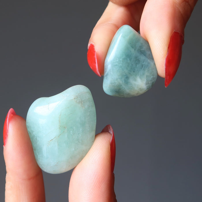 aquamarine tumbled stones