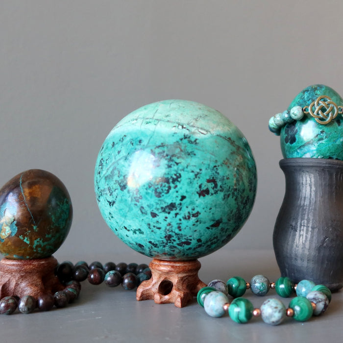 chrysocolla stones and jewelry