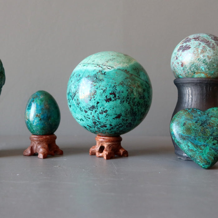 chrysocolla stones