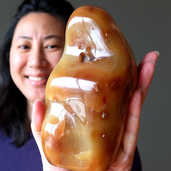 Curvy Carnelian Contest - Winner!
