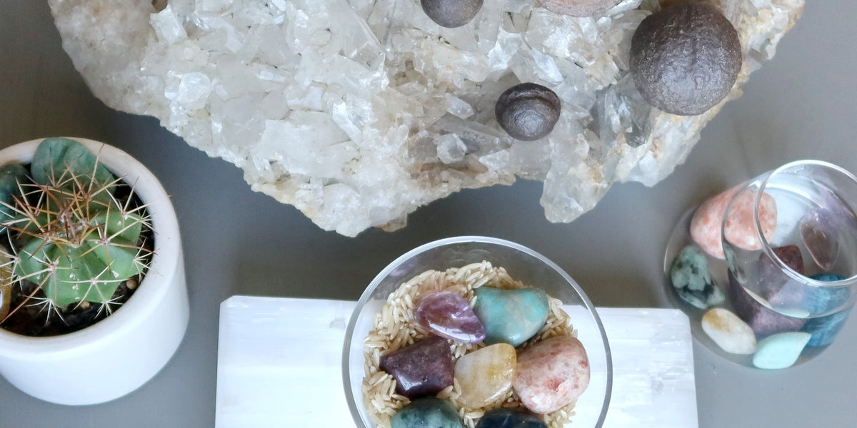 What Crystals Work Well Together? Which Stones Conflict?  Satin Crystals