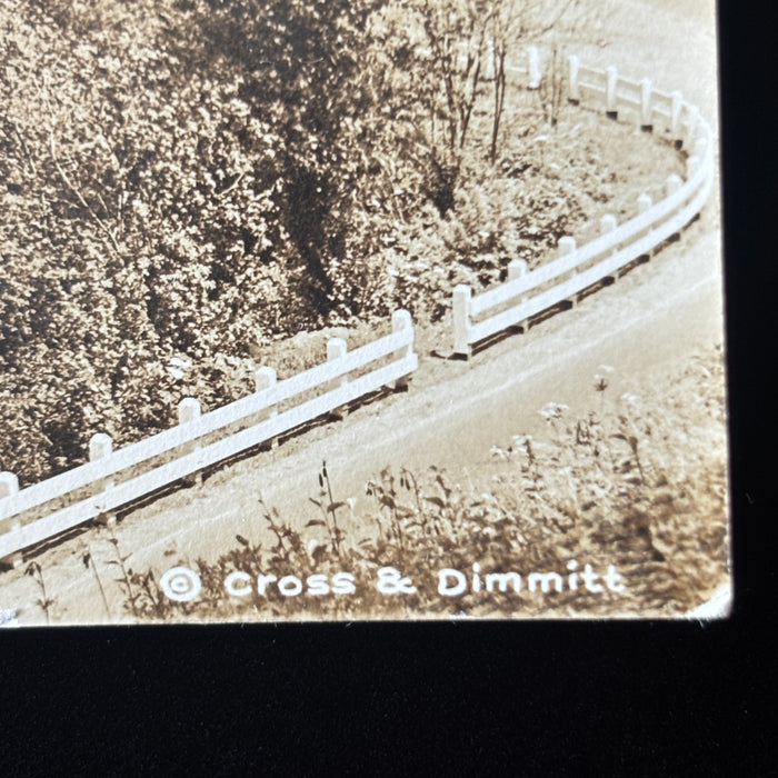 Vintage Postcard 1933 RPPC Vista House Crown Point Columbia River Hwy Oregon Car
