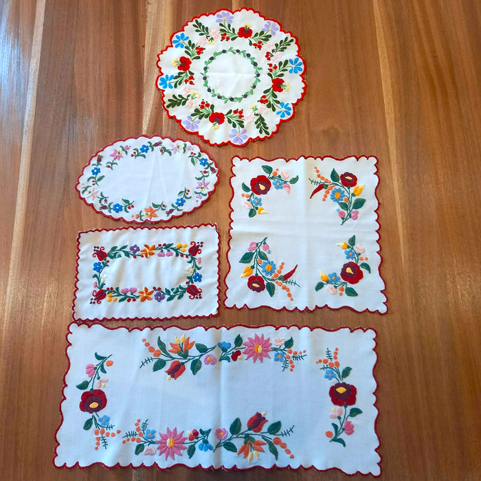 Vintage Hungarian Kalocsa Table Linen 5pc Set Hand Embroidered Runner Doilies Mats 1970s