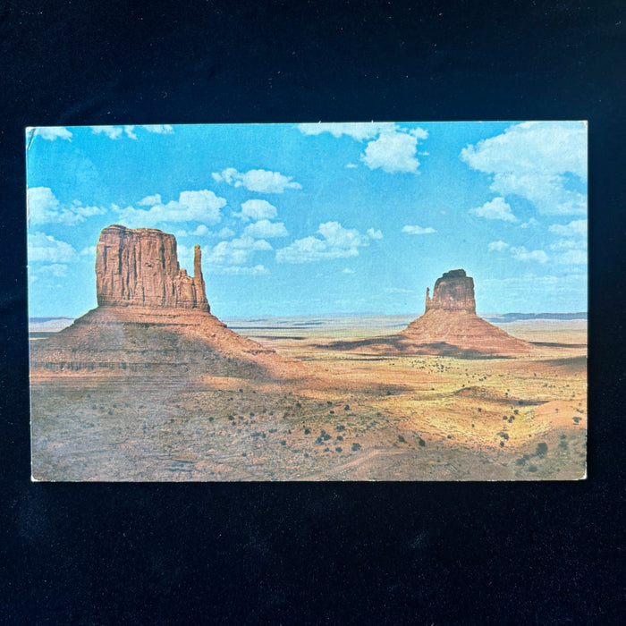 Vintage Postcard 1971 Americana Trailer Trip Monument Valley AZ Mitten Buttes