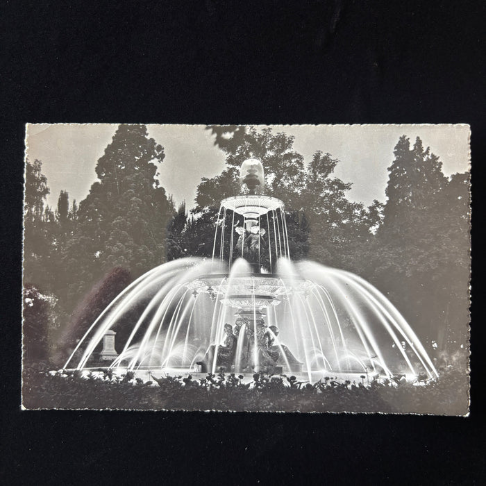 Vintage Postcard Lot 2 Glossy RPPC Geneva Switzerland Jet D Eau Jardin Anglais