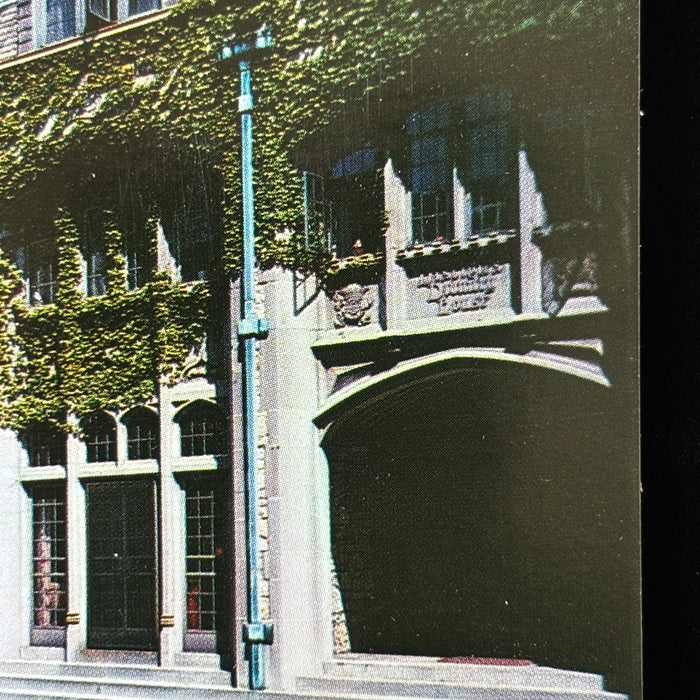 Vintage Postcard Quadrangle University Chicago Disciples Divinity House Illinois
