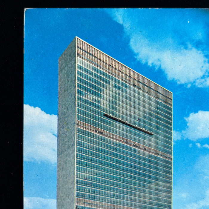 Vintage Postcard Lot New York Statue Liberty World Trade United Nations Mural