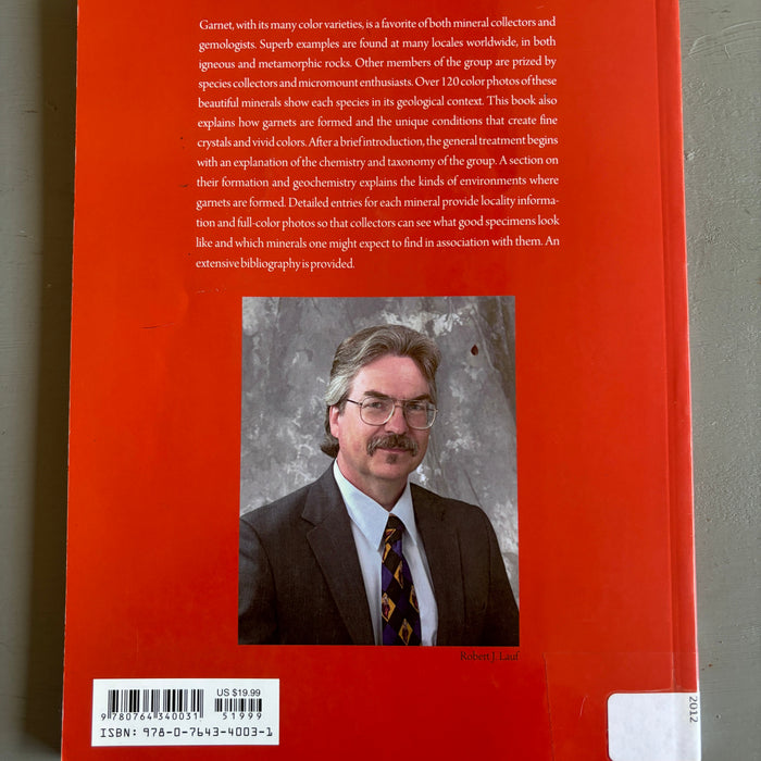 Garnet Group Collectors Paperback Book