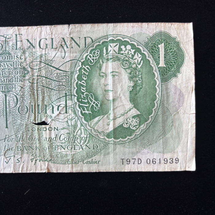 Vintage Banknote English One Pound Queen Elizabeth II Bank England J.S. Fforde