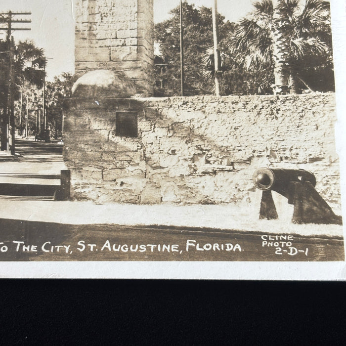 Vintage Postcard RPPC  St Augustine Florida Old Spanish Gate Entrance Iron Cannon
