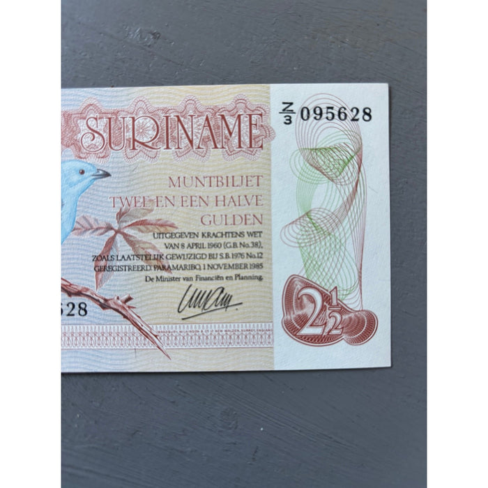 Vintage Banknote 1985 Rare Z/3 Replacement Suriname Gulden UV Bird Lizard UNC