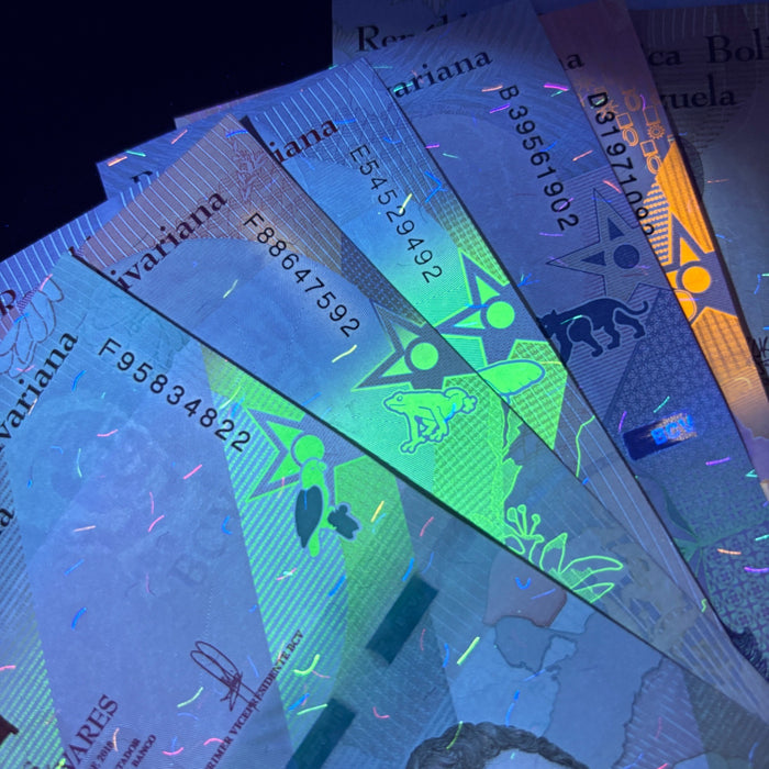Banknote Lot of 14 Hyperinflation 2 to 100,000 Venezuela Bolivares UV Verified