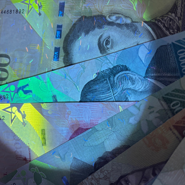 Banknote Lot of 14 Hyperinflation 2 to 100,000 Venezuela Bolivares UV Verified