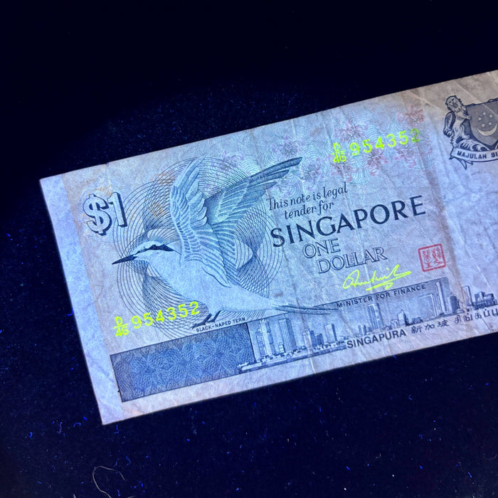 Vintage Banknote 1976 Singapore Black-Naped Tern Bird UV Verified