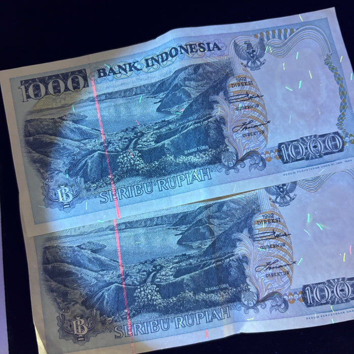 Vintage Banknote Lot Indonesia Consecutive Pair 1000 Rupia Lake Toba UV Verified