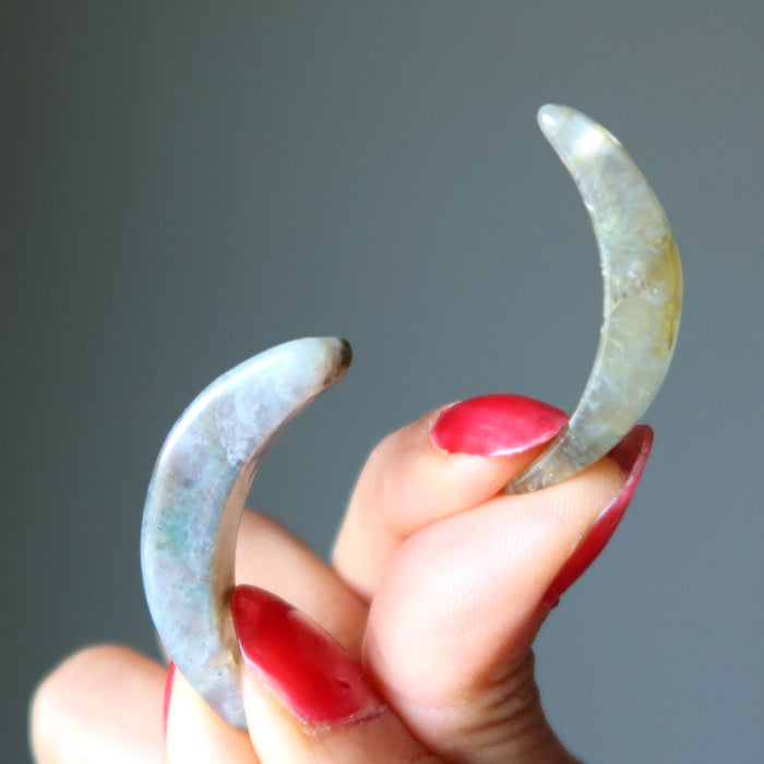 green moss agate moon stones