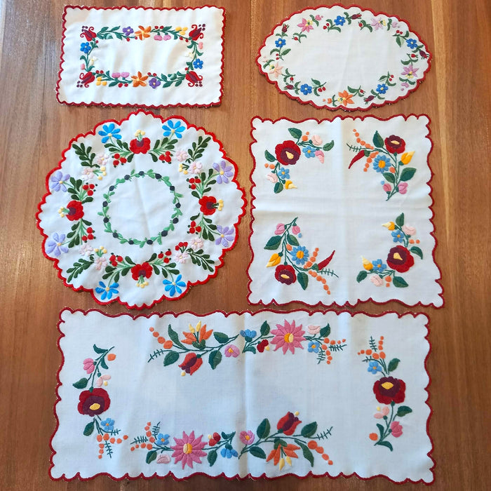 Vintage Hungarian Kalocsa Table Linen 5pc Set Hand Embroidered Runner Doilies Mats 1970s
