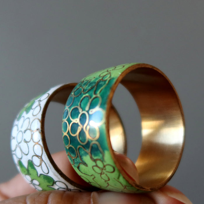 Display Stand Pair Metal Flower Holders for Crystal Balls