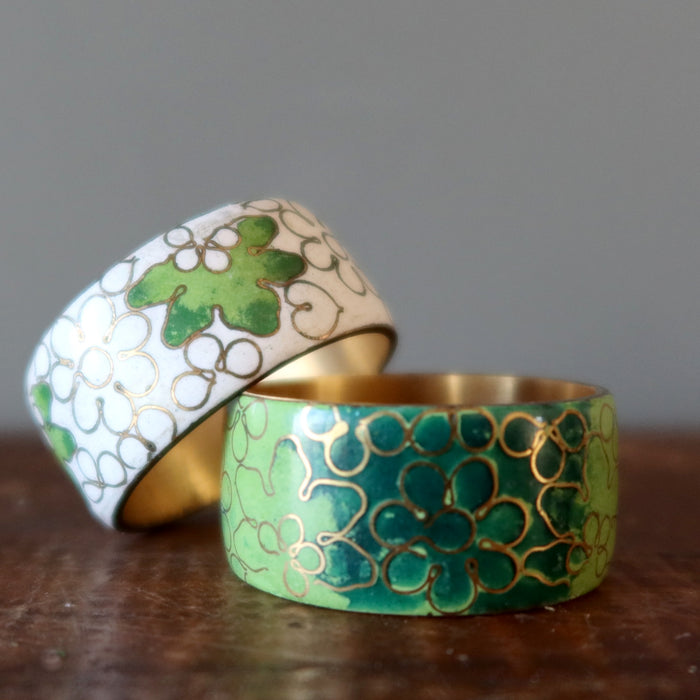 Display Stand Pair Metal Flower Holders for Crystal Balls