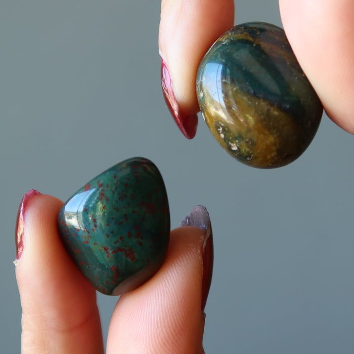 bloodstone tumbled stones