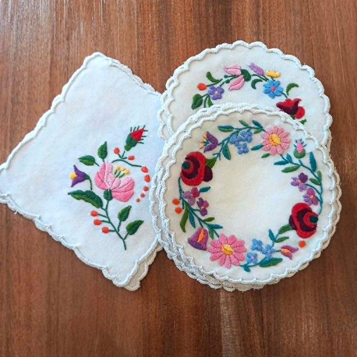 Vintage Hungarian Kalocsa Doily 18pc Set Hand Embroidered Floral Cottage Table Decor 1970s