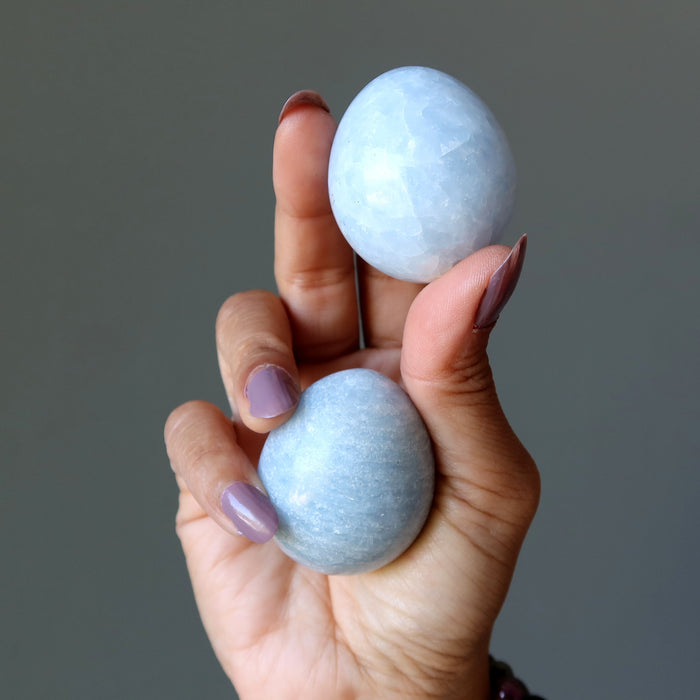 blue calcite eggs