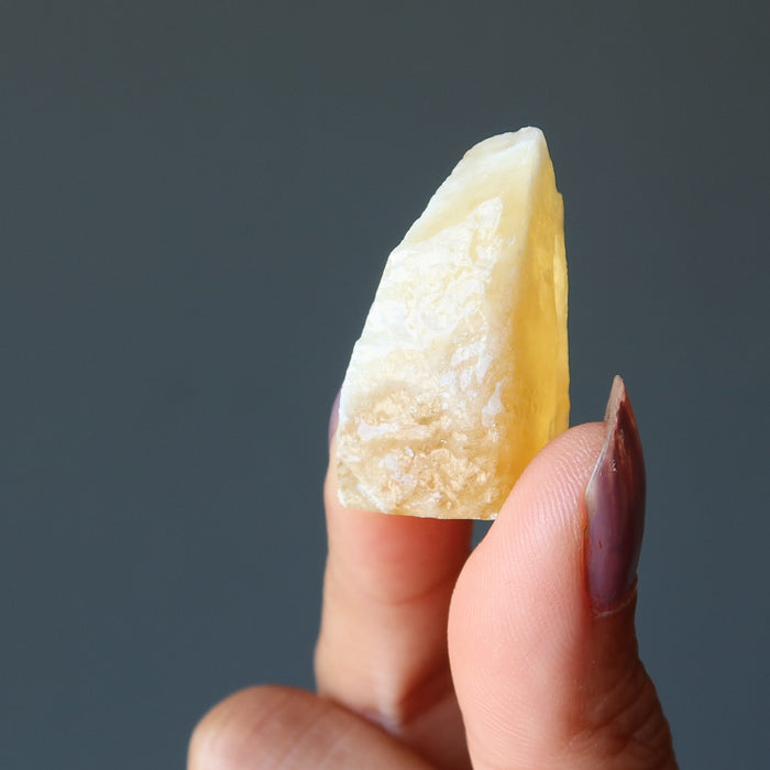 rough yellow calcite stone