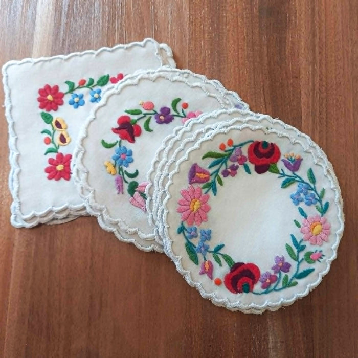 Vintage Hungarian Kalocsa Doily 18pc Set Hand Embroidered Floral Cottage Table Decor 1970s