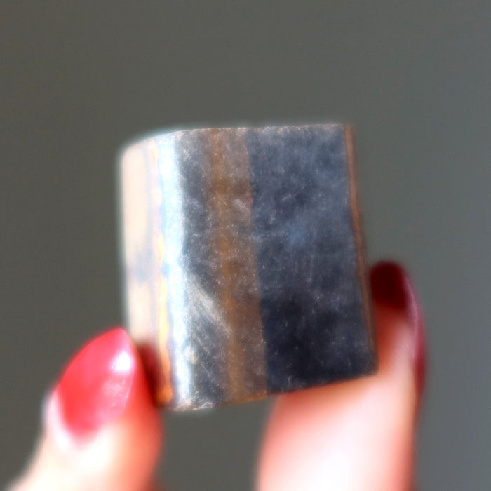  tigers eye stone cube