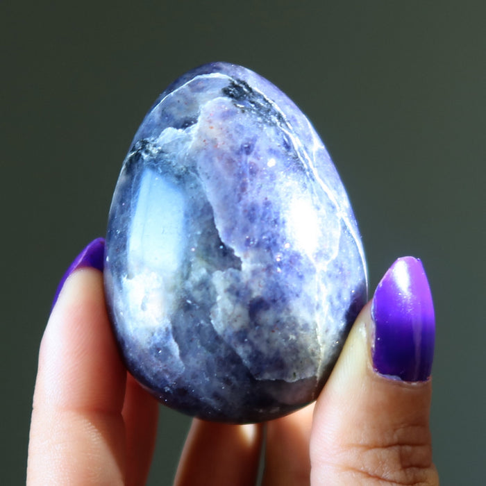 bloodshot iolite egg