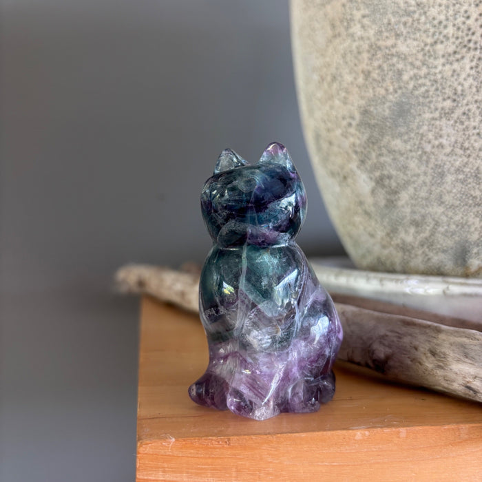 Rainbow Fluorite Cat Animal Figurine UV Glow Blue Green Purple