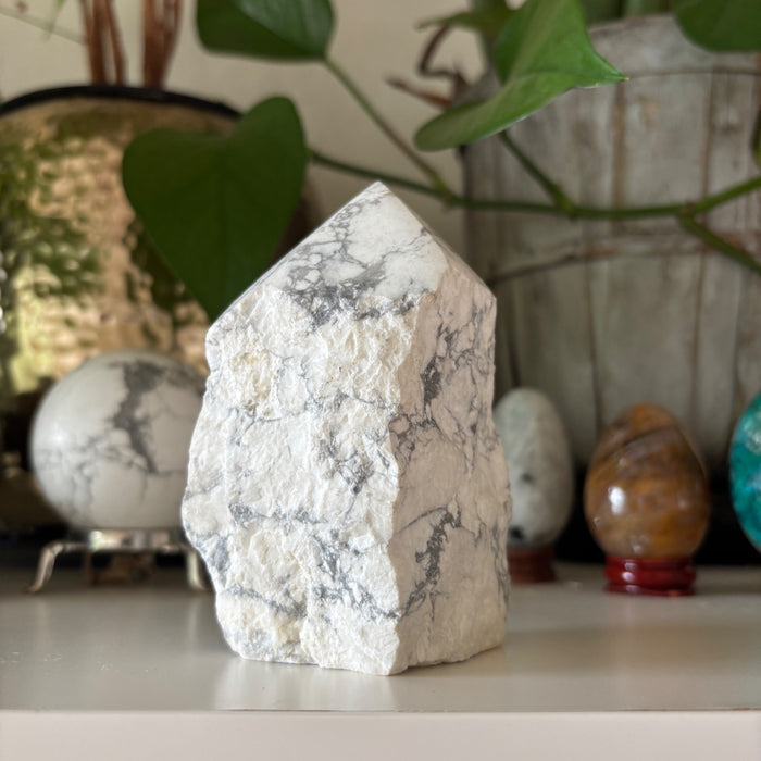 Howlite Tower Wand White Gray Crystal Point