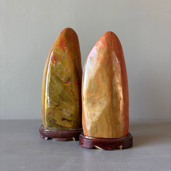 Red Jasper Showpiece Vibrant Standing Stone 9-10 Inch