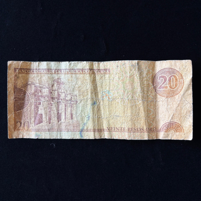 Vintage Banknote 2003 Dominican Republic 20 Pesos UV Verified Caribbean Currency