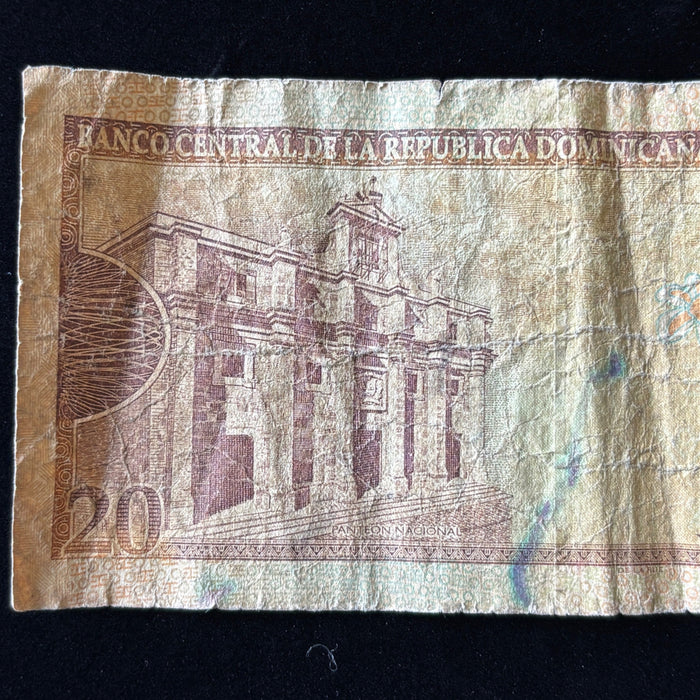 Vintage Banknote 2003 Dominican Republic 20 Pesos UV Verified Caribbean Currency