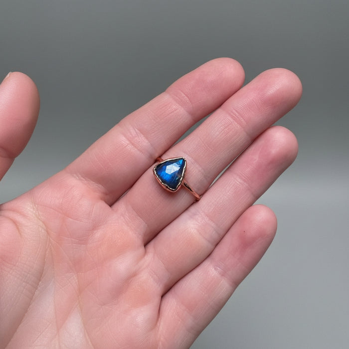 Labradorite Ring Faceted Blue Triangle Copper Size 7