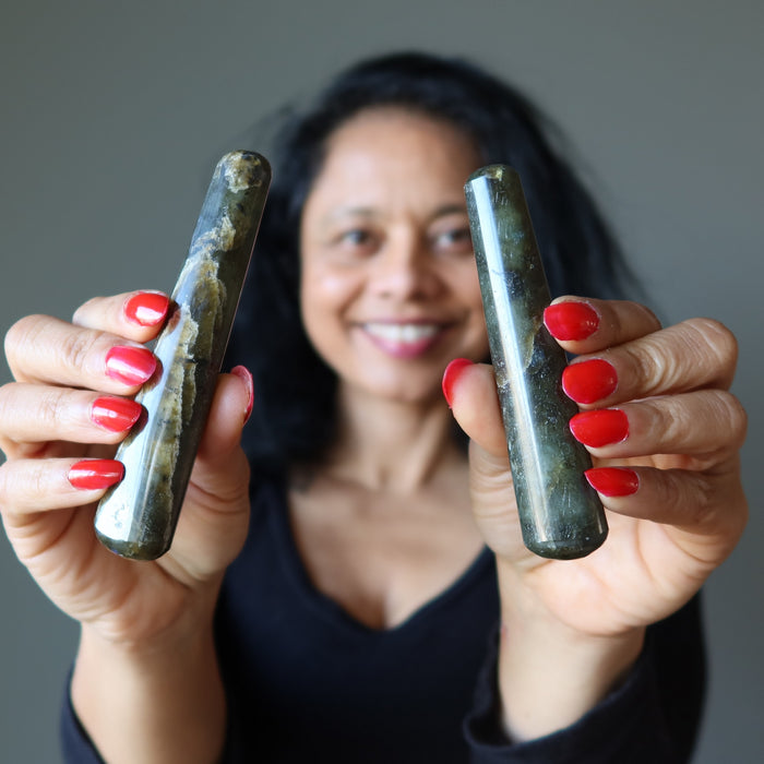 Labradorite Massage Wand Slip into Bliss
