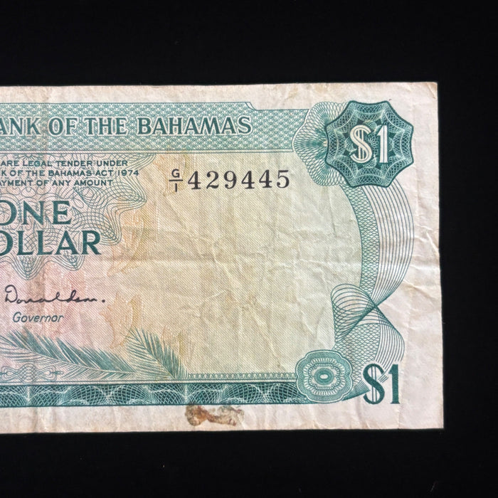 Vintage Banknote 1974 Bahamas Sea Garden Tropical Fish Queen Elizabeth Watermark