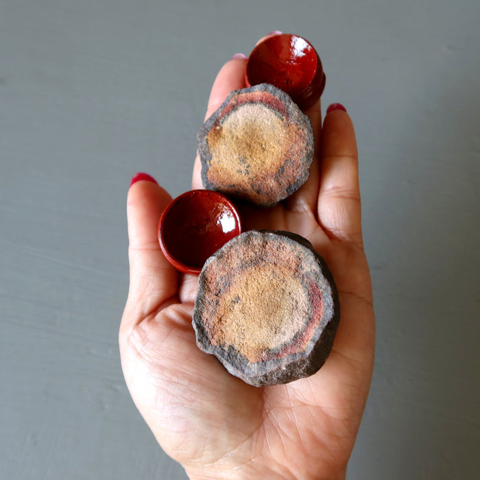 Moqui Marble Halves Shaman Stone Center Cut Display