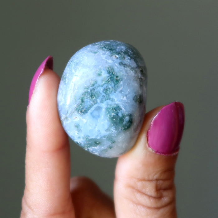 moss agate tumbled stone