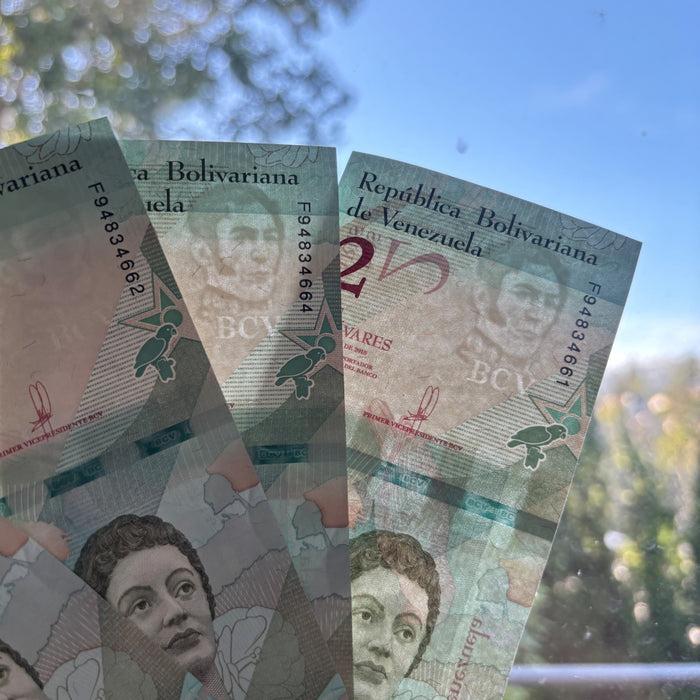 Consecutive Banknote Lot Venezuela Bolívares 2018 UV Watermark Heroine Run Set