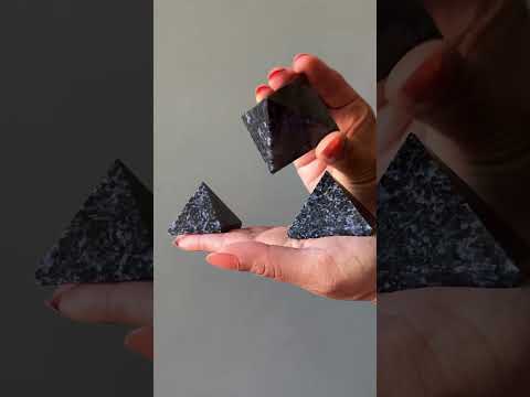 Gabbro Pyramid video