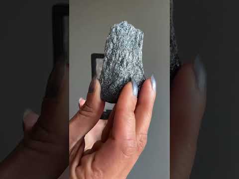 specular hematite raw stone video
