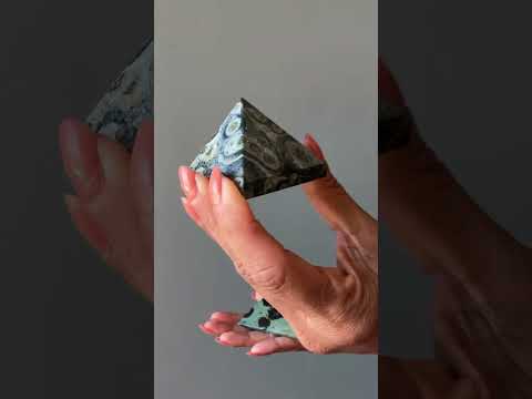 Green Jasper Pyramid Crocodile Eye video