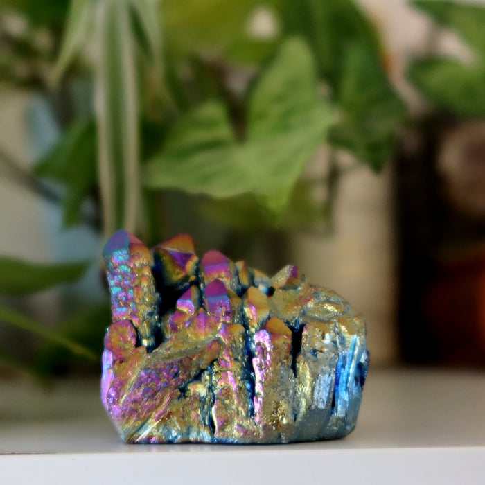 Aura Quartz Cluster Rainbow Titanium Crystal Charger 1.9 inch