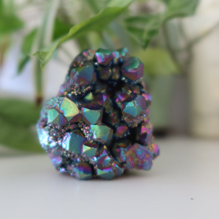 Aura Quartz Cluster Rainbow Titanium Crystal Charger 2.2 inch