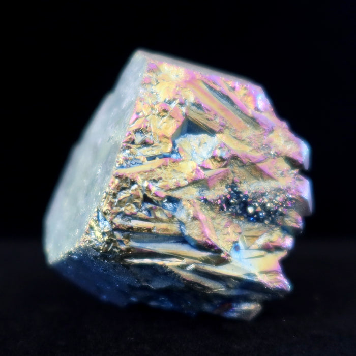 Aura Quartz Cluster Rainbow Titanium Crystal Charger 2.2 inch
