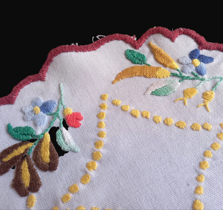 Vintage Hungarian Kalocsai Doily Flower Pepper Cottage Farmhouse Table Decor 1960s