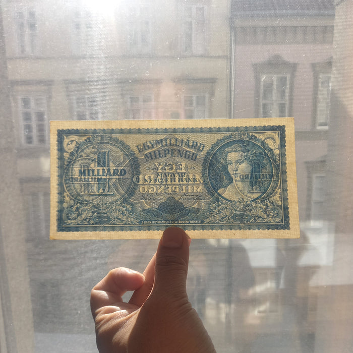 1946 Hungary Banknote One Billion Milpengo Quadrillion Pengo Hyperinflation Bill AU